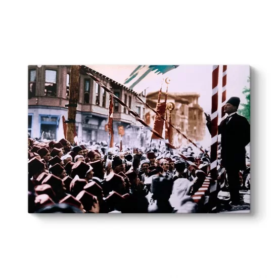 Atatürkün Halka Seslenişi Tablosu